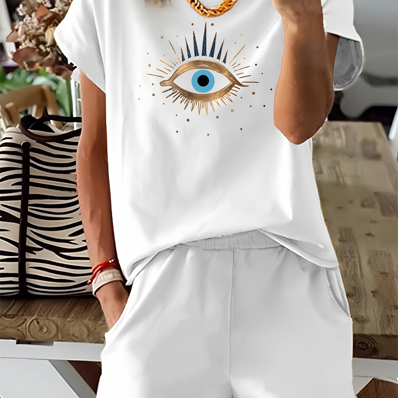 

Eye Print Casual 2 Piece Set, Crew Neck Short Sleeve T-shirt & Elastic Waist Slant Pocket Shorts Outfits, Women's Clothing