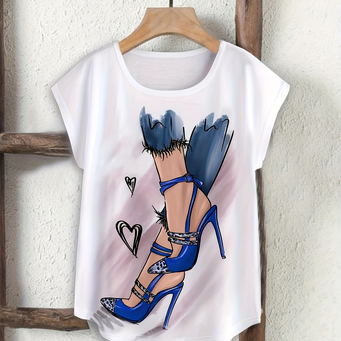 

High Heels Print Crew Neck T-shirt, Short Sleeve Casual Top For Spring & Summer, Women's Clothing