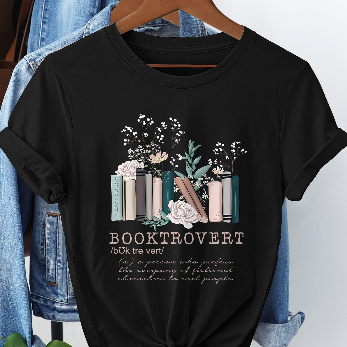

Book Print T-shirt, Short Sleeve Crew Neck Casual Top For Summer & Spring, Women's Clothing