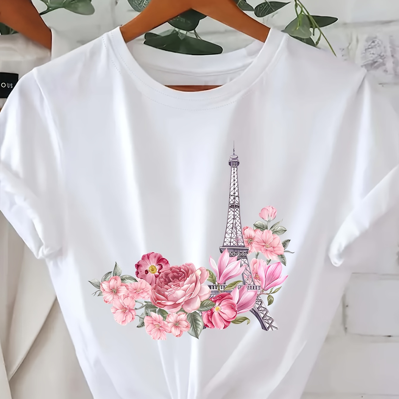 

[ ] Women's Vibrant & Floral Graphic Tee - Soft Polyester , Short Sleeve Crew Neck, Relaxed Fit, Spring/summer & Casual Wear