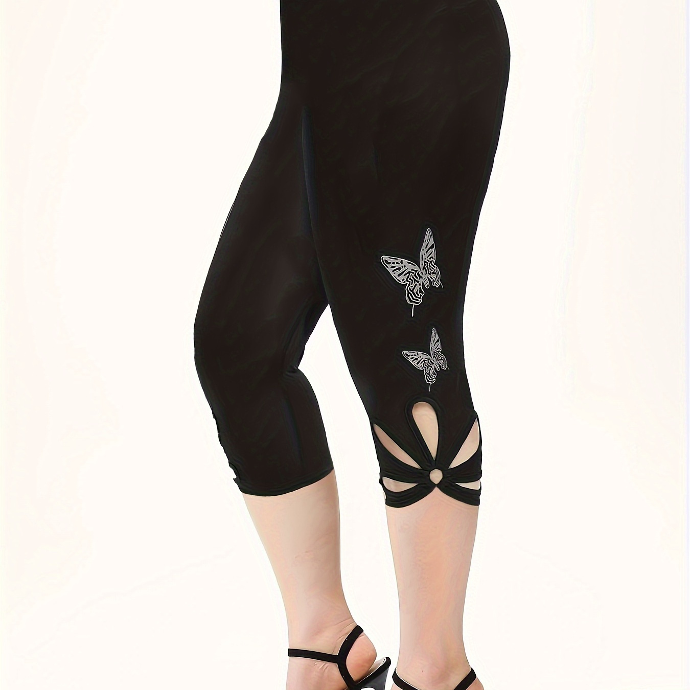 

Leggings with a delicate butterfly pattern, perfect for the warm seasons, a stylish addition to any woman's wardrobe