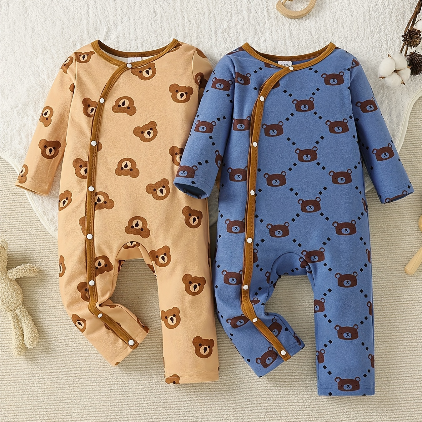 

2pcs Ensembles De Barboteuses Pour Bébés Garçons Et Filles, Mignonnes Impressions De Dessins Animés, Bouton Avant, Couleur Contrastée, Automne Et Hiver Chauds