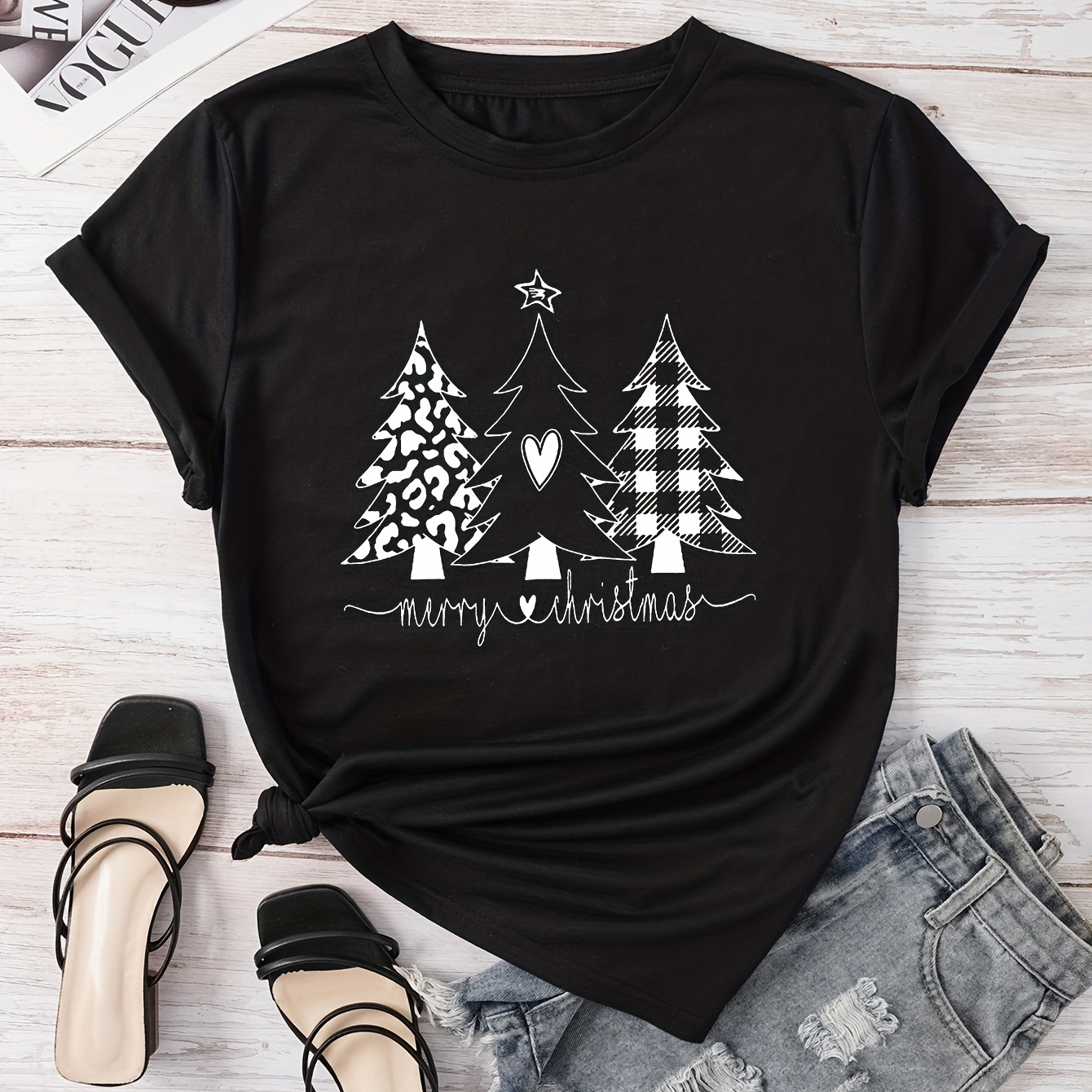 

Christmas Tree Print T-shirt, Casual Short Sleeve Crew Neck Top For , Women's Clothing