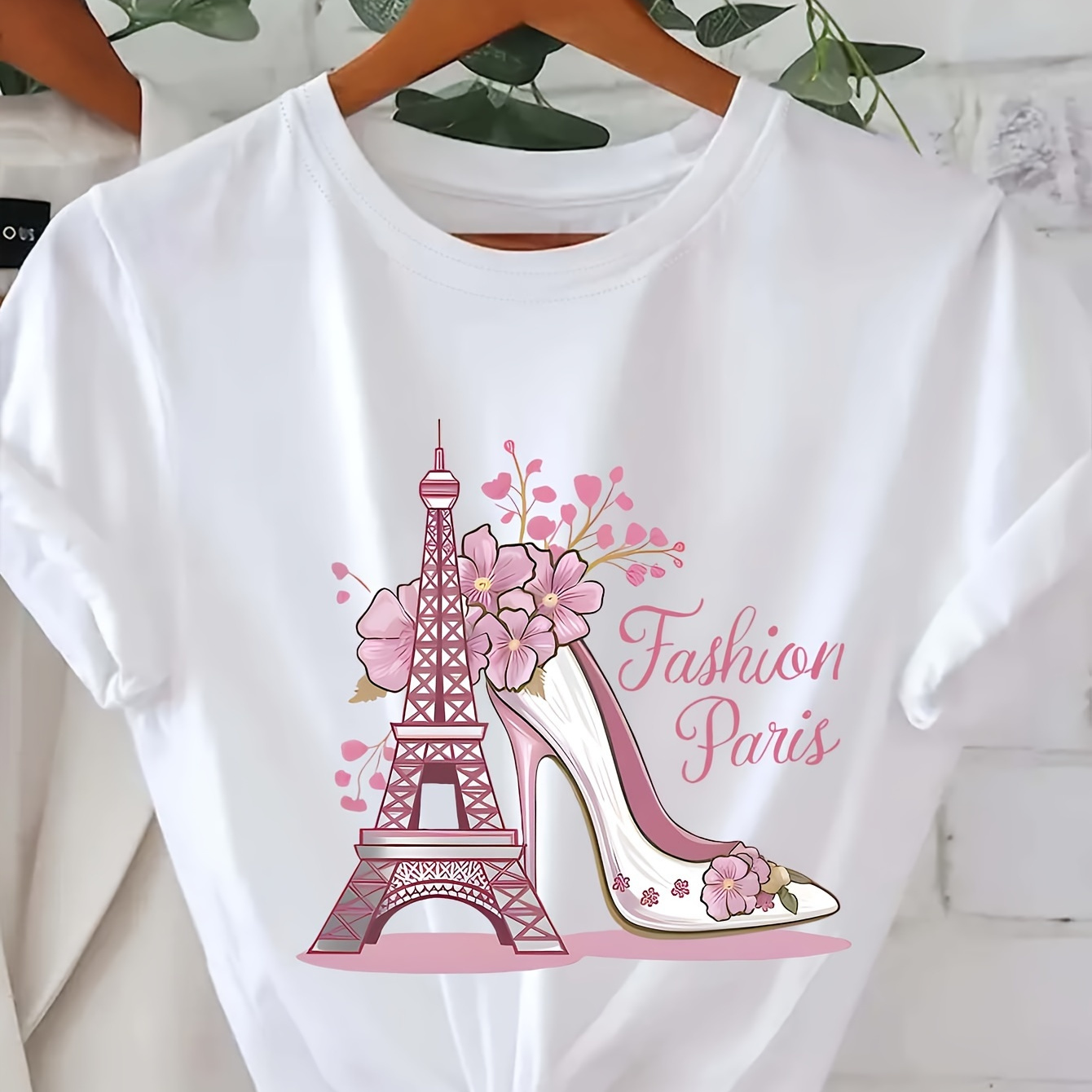 

Chic & High Heels Graphic Tee For Women - Soft Polyester , Short Sleeve Crew Neck, Relaxed Fit, Casual Summer & Spring Top With Floral Accents, Travel & Outdoor Activities