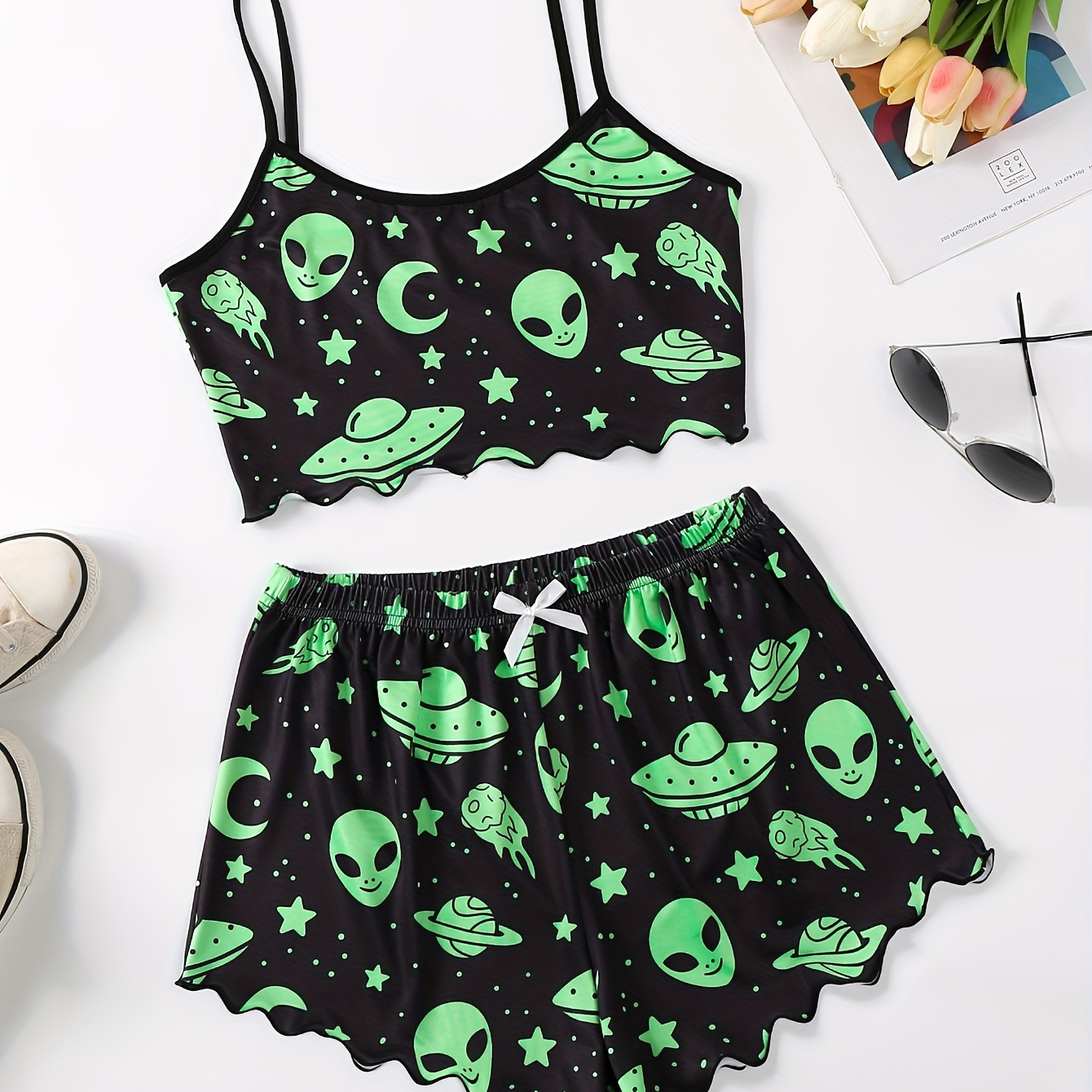 

Women's Cartoon Alien & Ufo Print Casual Frill Trim Pajama Set, Round Neck Backless Crop Cami Top & Shorts, Comfortable Relaxed Fit, Summer Nightwear