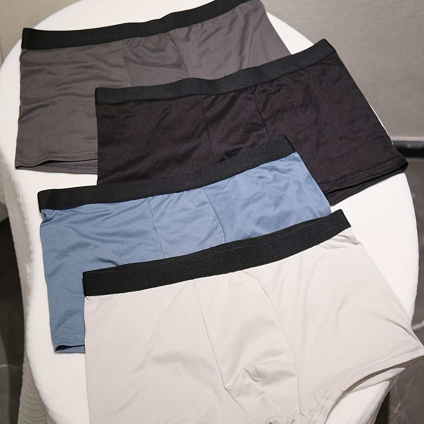 

4pcs Of Plain Color Comfortable Four-corner Shorts, Close-fitting Breathable Men's Loose Flat Corner Underwear, Sports Shorts, Boys Four-corner Shorts, Casual Shorts