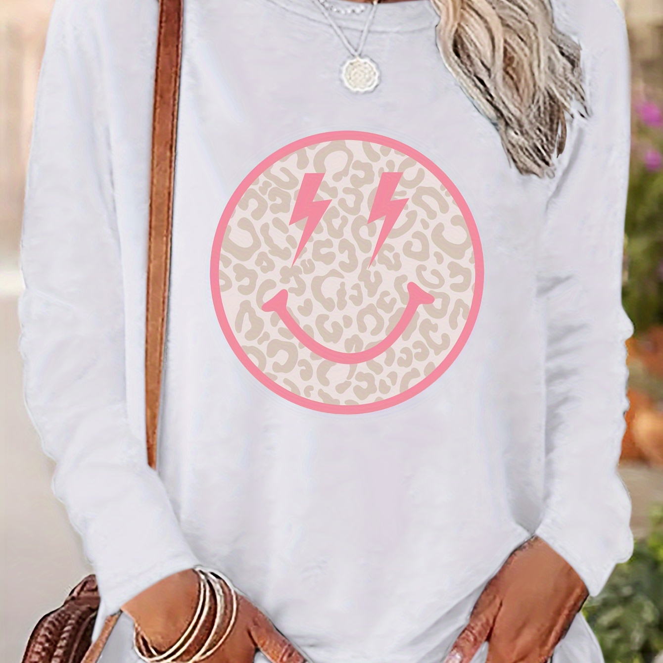 

Smile Face Print T-shirt, Long Sleeve Crew Neck Casual Top For Fall & Spring, Women's Clothing