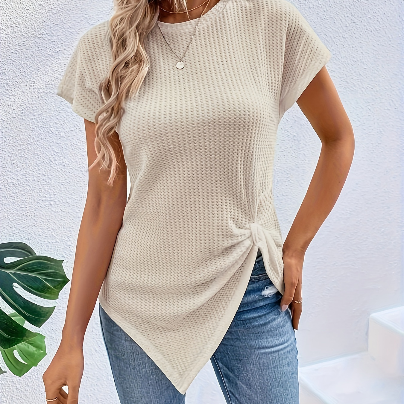 

Solid Twist Front Hanky Hem Top, Casual Crew Neck Short Sleeve Asymmetrical T-shirt For Spring & Summer, Women's Clothing