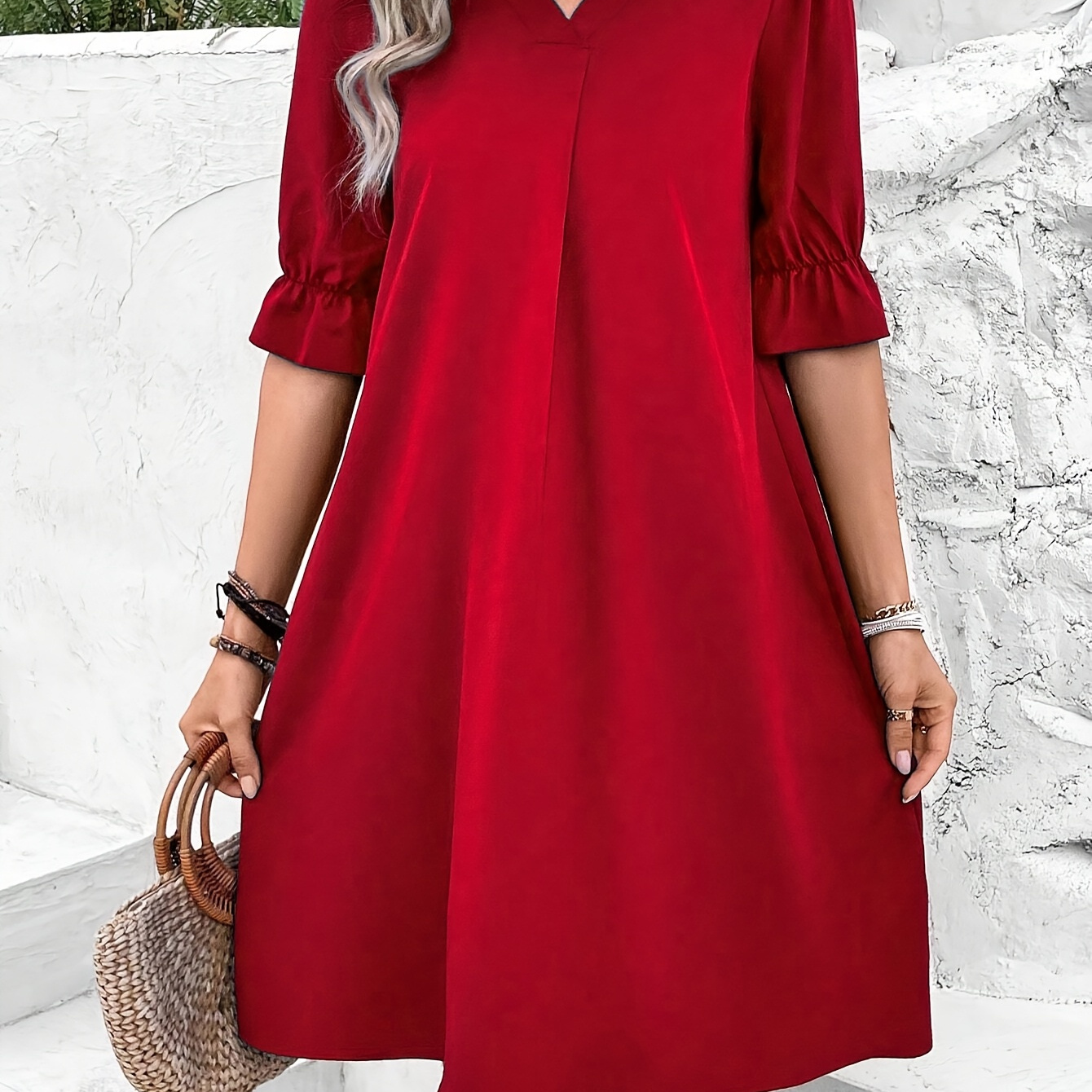 

1pc Women's Casual V-neck Short Sleeve Dress - Solid Color Polyester A-line Swing Dress For All