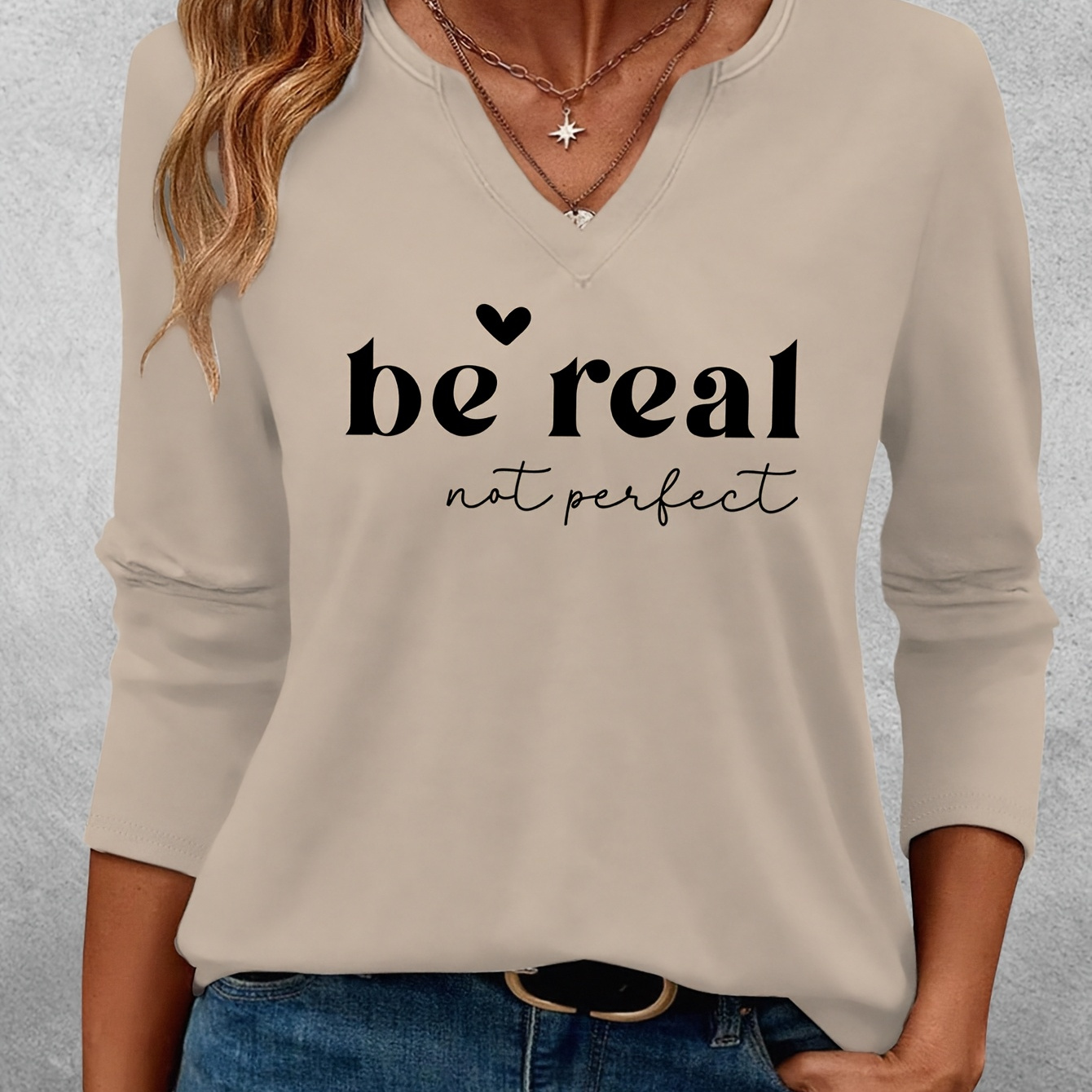 

1pc Women's Casual V-neck T-shirt With "be " Print, Quarter Sleeve, Knit Polyester , Regular Length, All