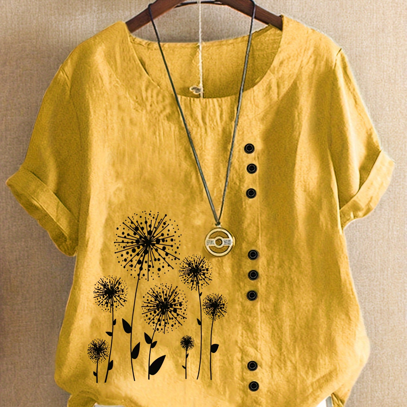 

Plus Size Floral Print Blouse, Casual Crew Neck Short Sleeve Blouse For Spring, Women's Plus Size clothing
