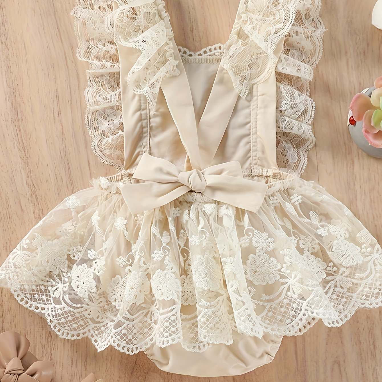 

Baby Girls Summer Romper, Plain Floral Lace Embroidery Skirt Layered Adjustable Straps One-piece, Snap Triangle-bottom Jumpsuit