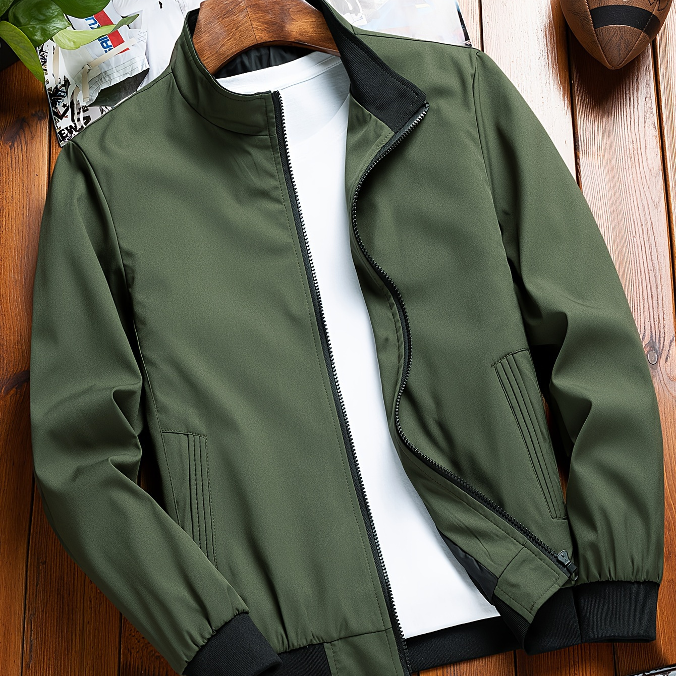 

Men's Solid Windbreaker With Pockets, Casual Lapel Zip Up Long Sleeve Outwear For Spring Fall