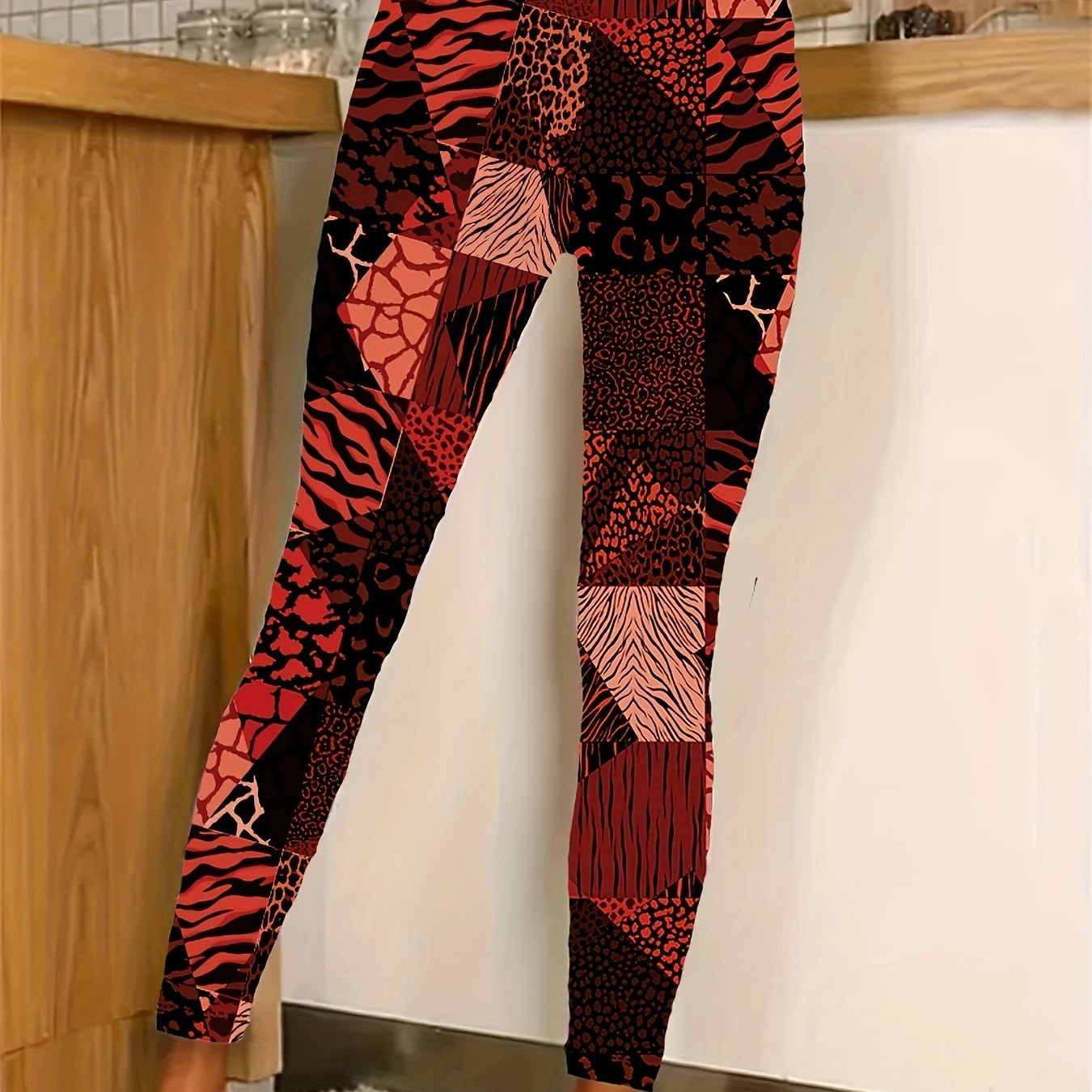 

Plus Size Patchwork Print Skinny Leggings, Casual Elastic Waist Stretchy Leggings For Spring & Summer, Women's Plus Size Clothing