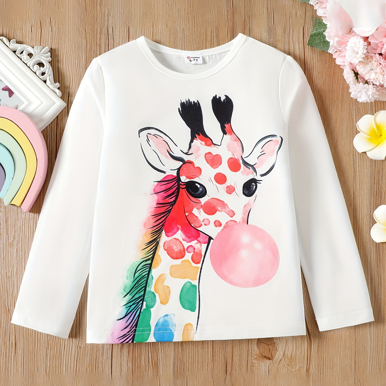 

Kid Girl Cute Giraffe Print Round Neck Long-sleeve White Tee For Spring & Autumn/fall