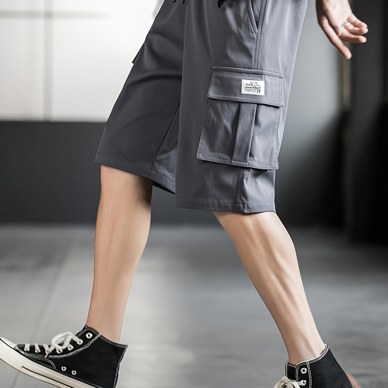 

Men's Solid Cargo Shorts With Multi Pockets, Casual Drawstring Shorts For Summer