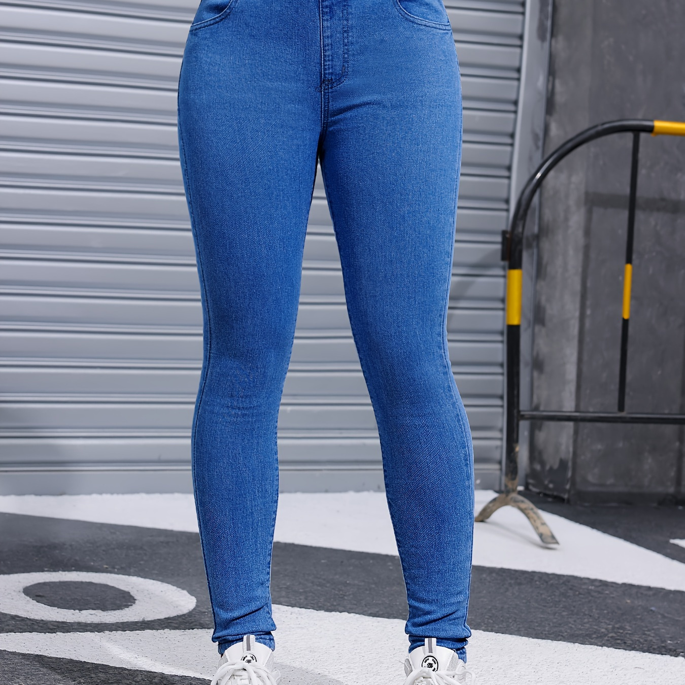 

Women's Stretch Skinny Jeans - High-waisted, Denim In