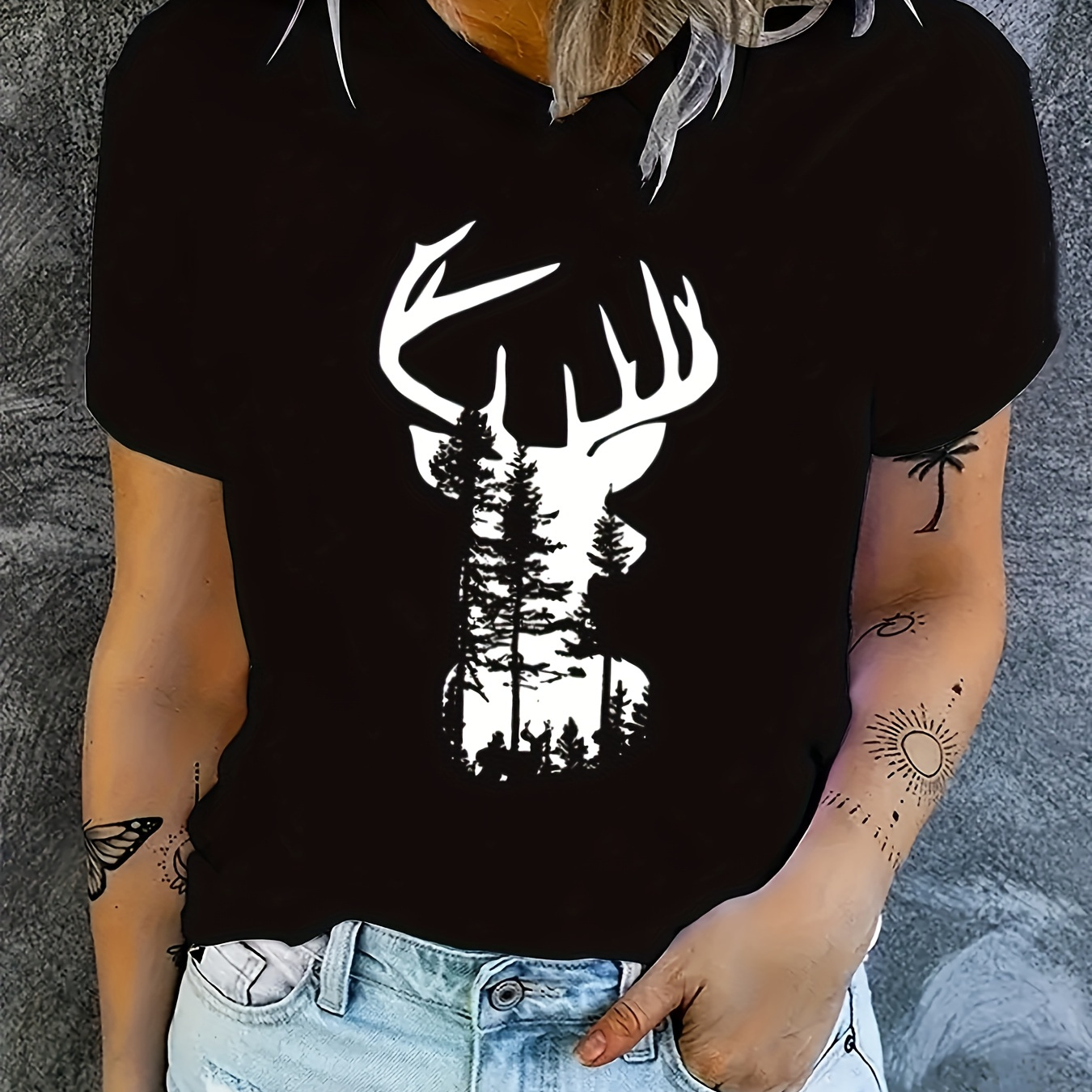 

Plus Size Deer Print T-shirt, Casual Crew Neck Short Sleeve T-shirt, Women's Plus Size clothing