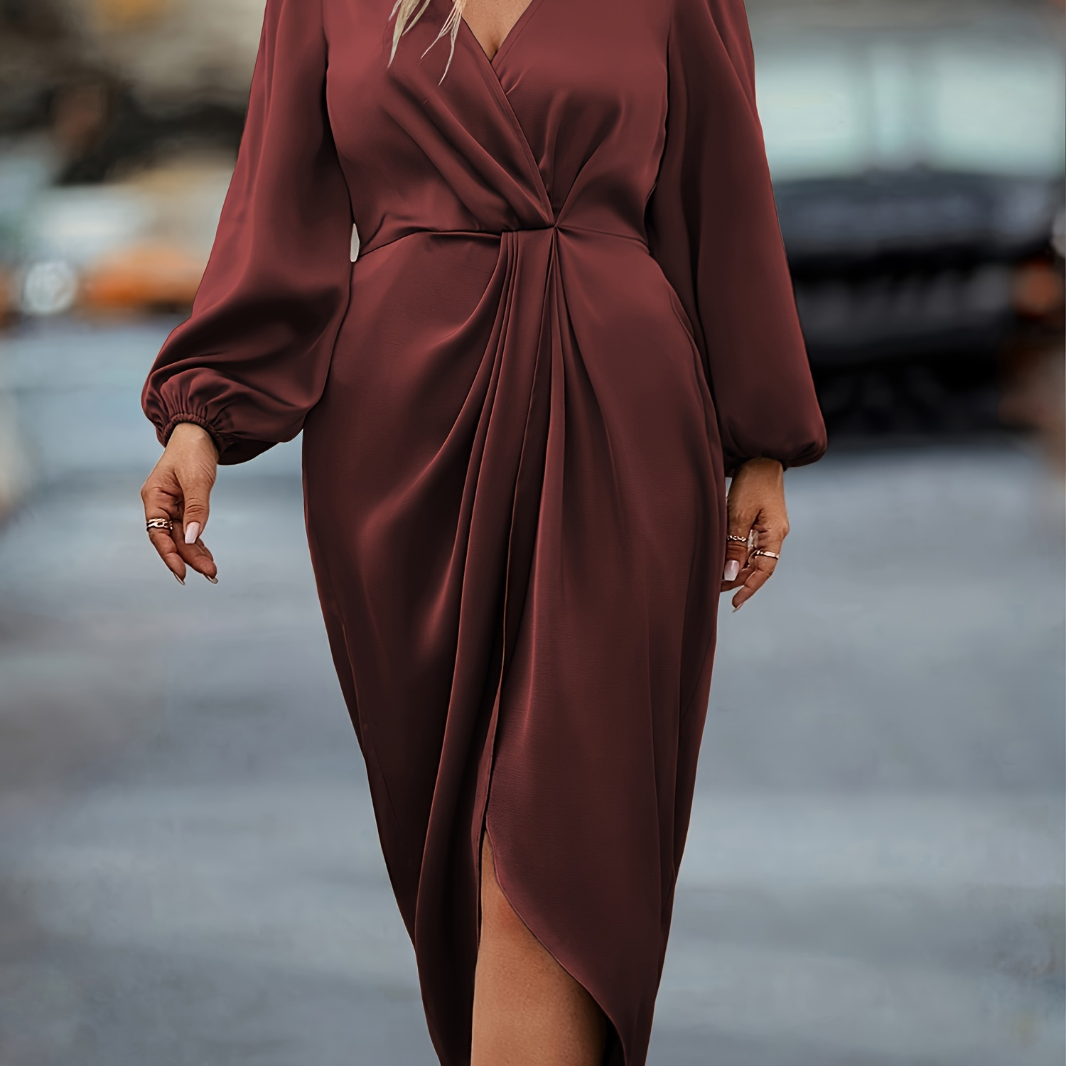 

Elegant Midi Dress With Neck And Pleated Side Slit - Long Sleeve, Polyester , Machine Washable - Chic Women', Chic Waist Midi Dress