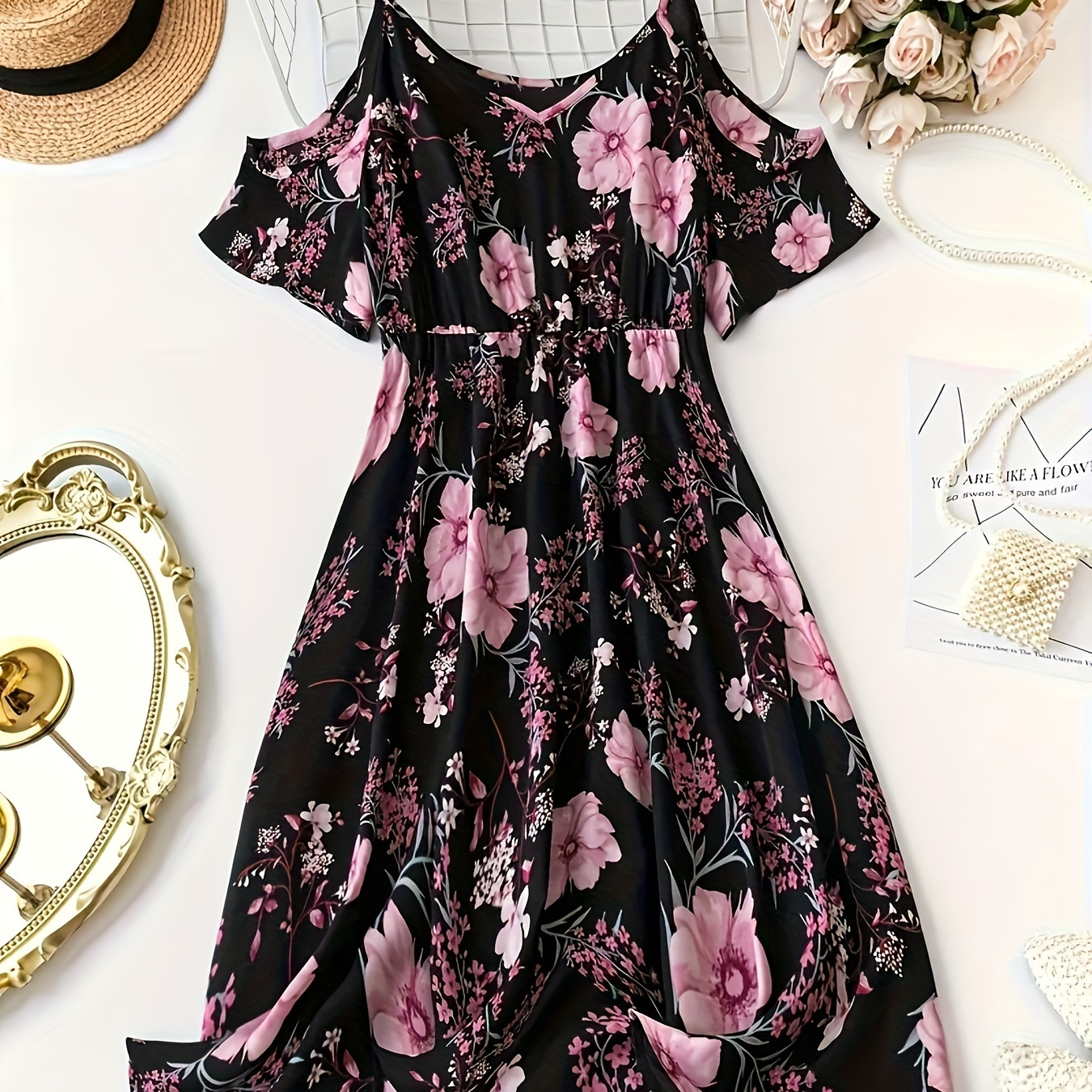 

Plus Size Floral Print Cold Shoulder Dress, Vacation Style Cinched Waist V Neck Dress For Spring & Summer, Women's Plus Size Clothing