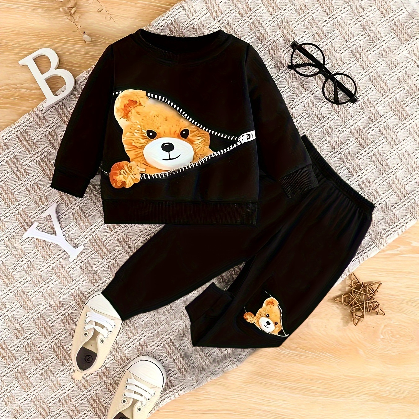 

[ ] Boys' Fleece-lined Bear Sweatshirt & Set - Knit Outfit For Fall/, Washable, For