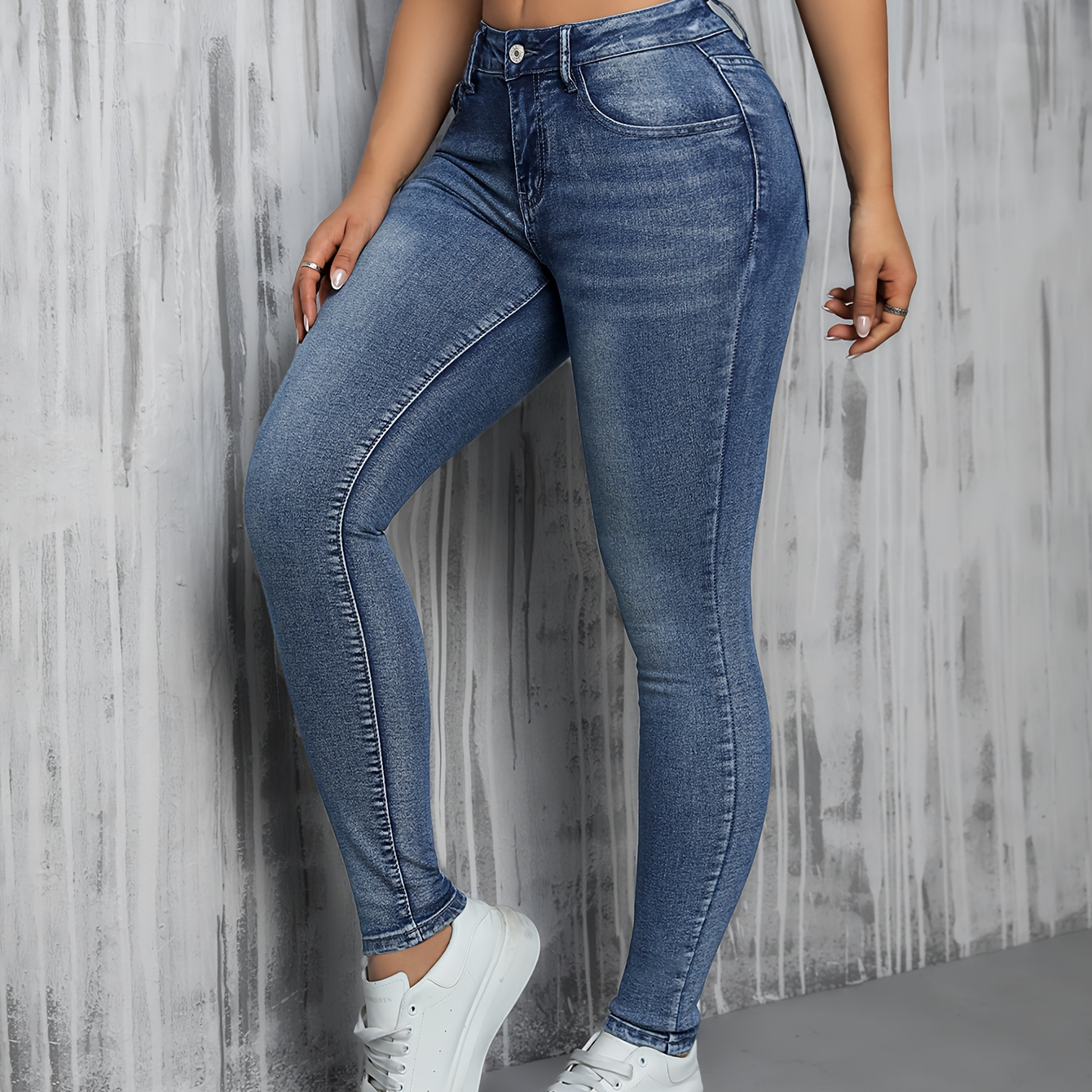 

Pantalon en jean skinny bleu délavé grande taille, coupe ajustée, style décontracté, fermeture à glissière et boutons, pour femmes.