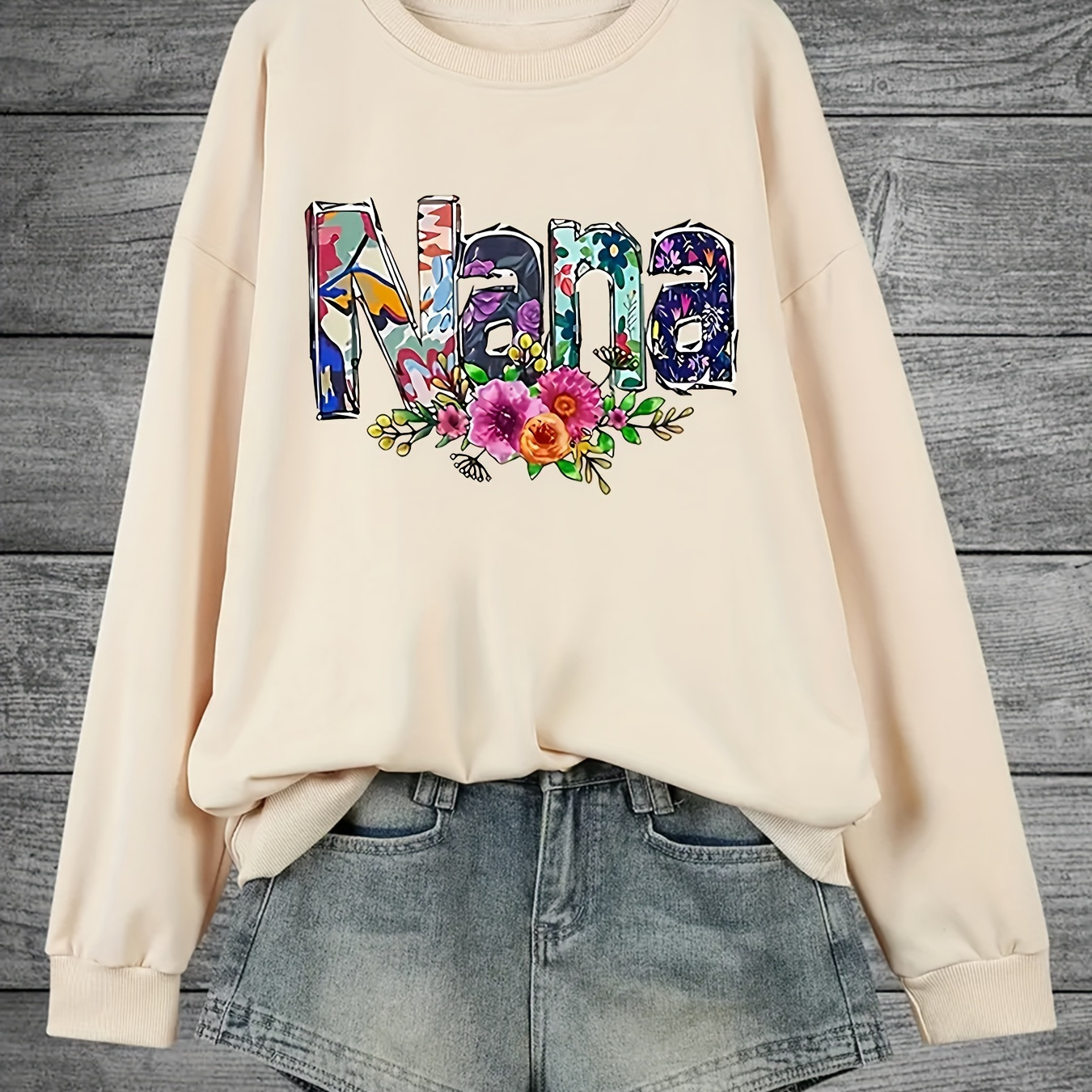 

Nana Print Pullover Sweatshirt, Casual Long Sleeve Crew Neck Sweatshirt For Fall & Winter, Women's Clothing