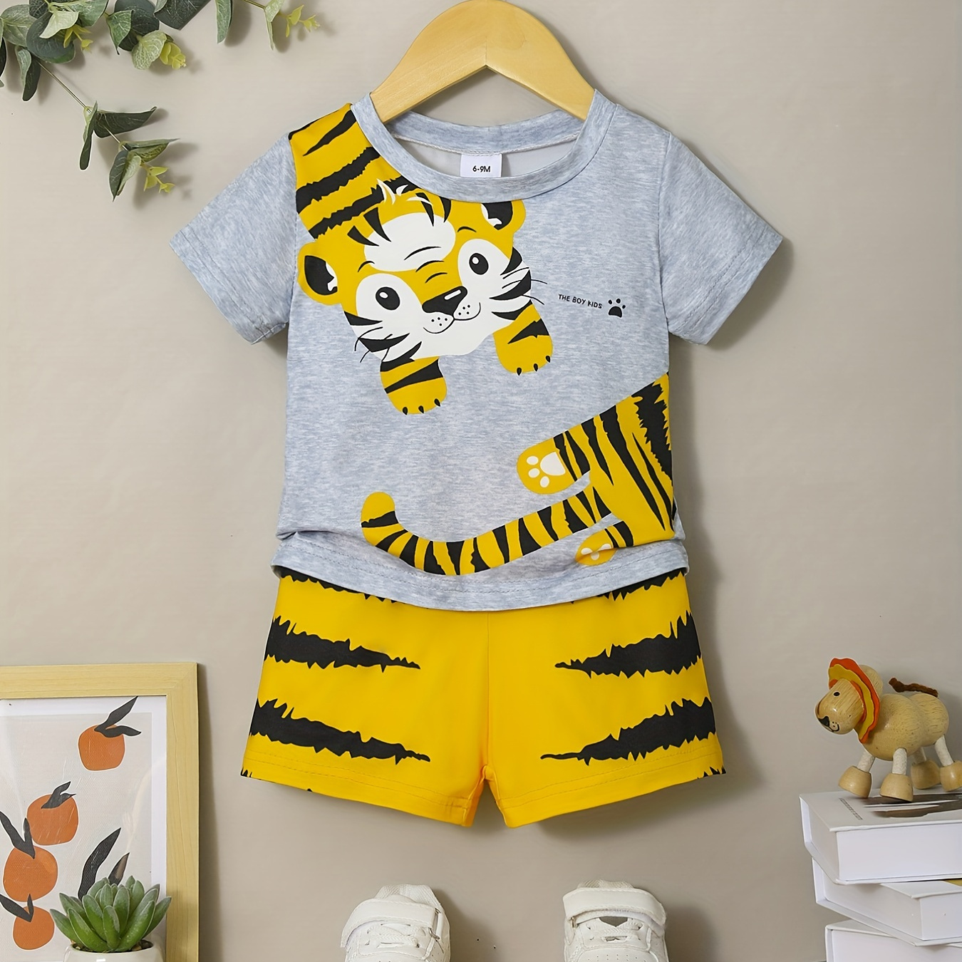 

Baby Boy's Cute Cartoon Graphic Outfit, Short Sleeve T-shirt & Shorts Set, Kid's Clothes