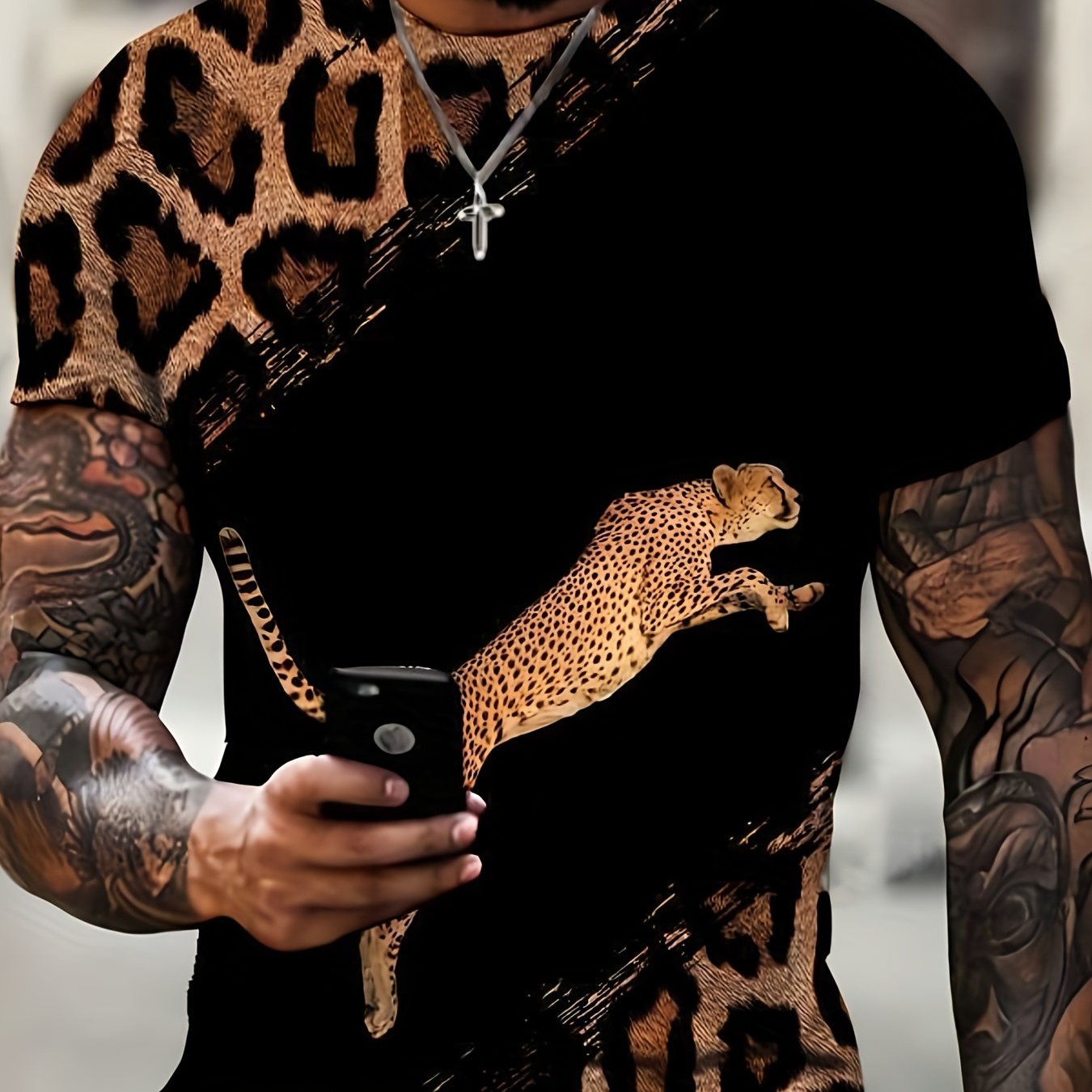 Men's Leopard Print Short Sleeve T-Shirt - Trendy Graphic Tee for Casual Loungewear and Summer Pajama Tops