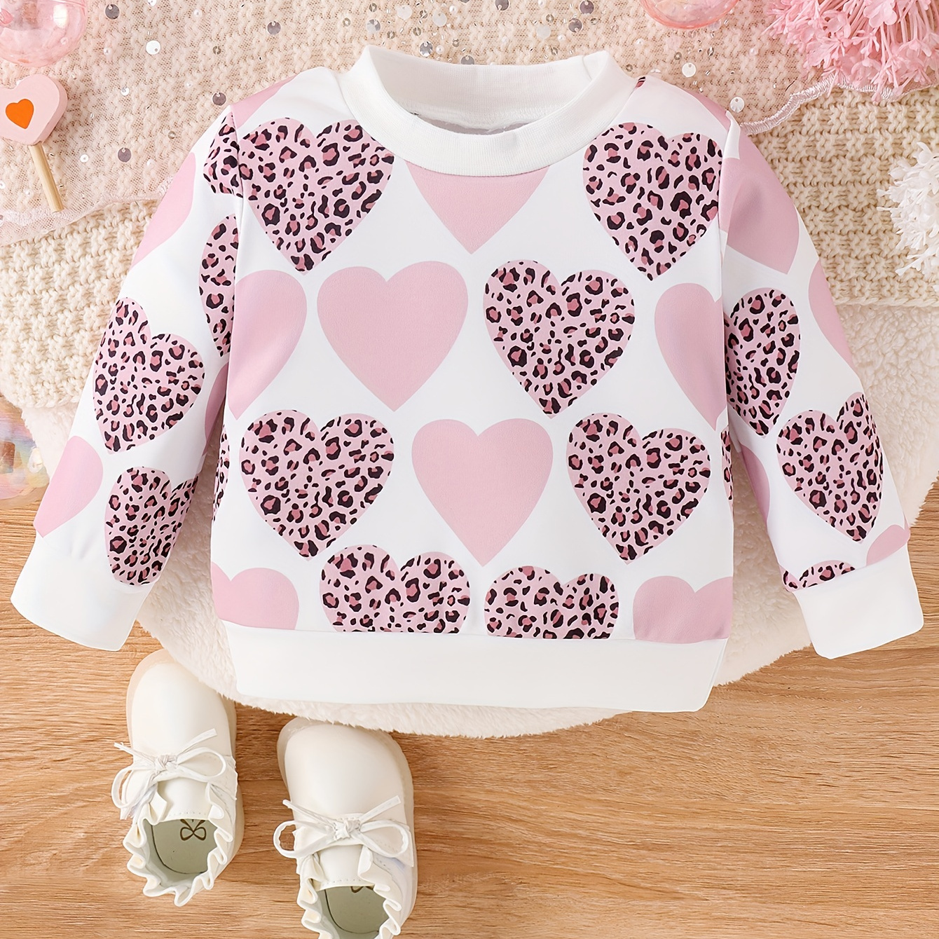 

Toddler Girls Cute Long Sleeve Love Heart Print Sweatshirt Pullover