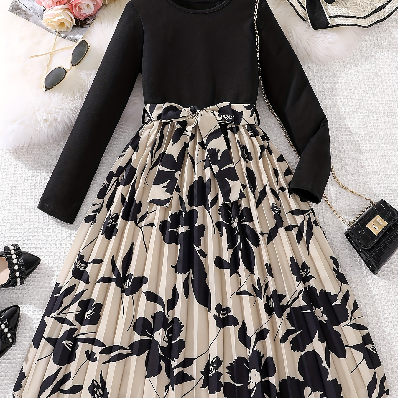 

Black Floral Splicing Long-sleeved Dress For Girls, Comfy A-line Holiday Party Casual Dresses, Gift