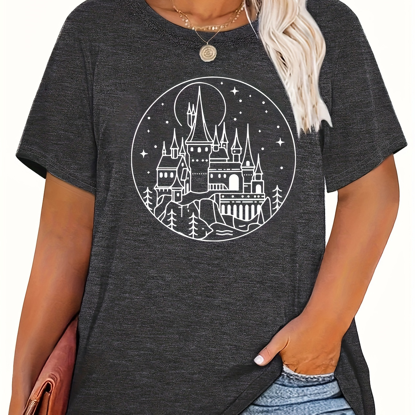 

Plus Size Castle Print T-shirt, Casual Crew Neck Short Sleeve Top For Spring & Summer, Women's Plus Size Clothing