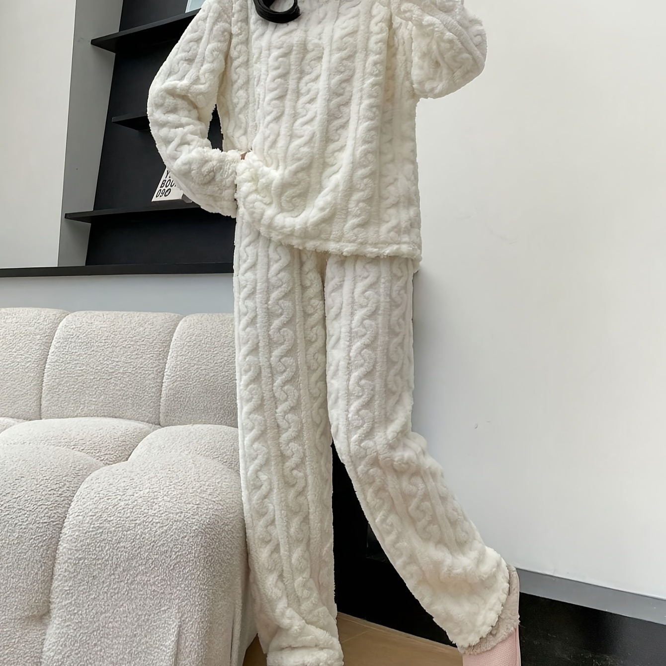 

1 Set Women's Cozy Striped Jacquard Pajama Set - Polyester Knit Fabric, Crew Neck, Long Sleeve Pullovers, Warm Sleepwear With Zipper Closure