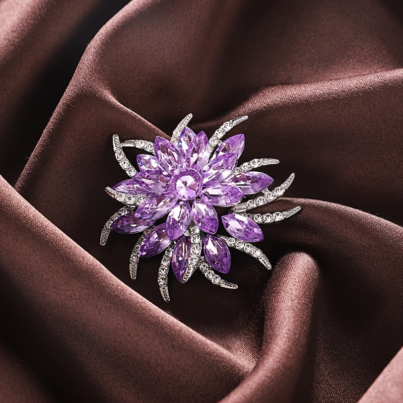

Elegant Purple Crystal Flower Brooch Pin For Women - Perfect For Scarves, Corsages, And Clothing Decoration