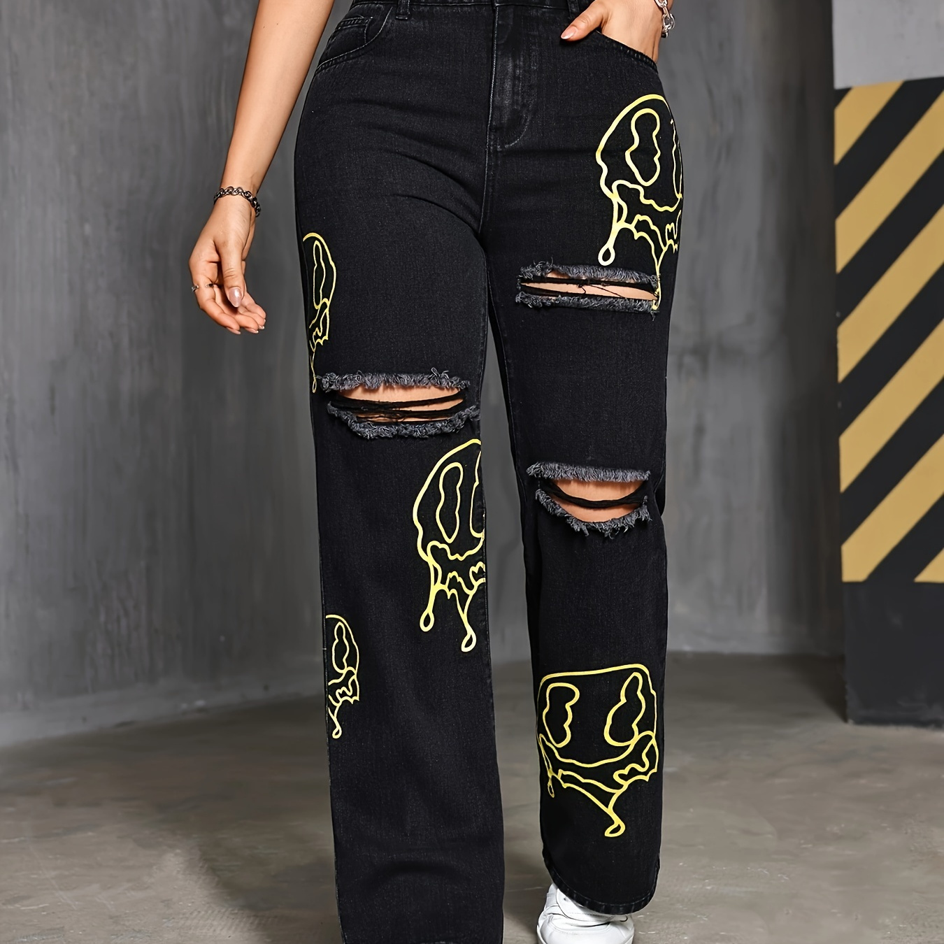 

Women' Style Straight-leg Jeans - Non-stretch, Machine Washable Denim In Solid Color