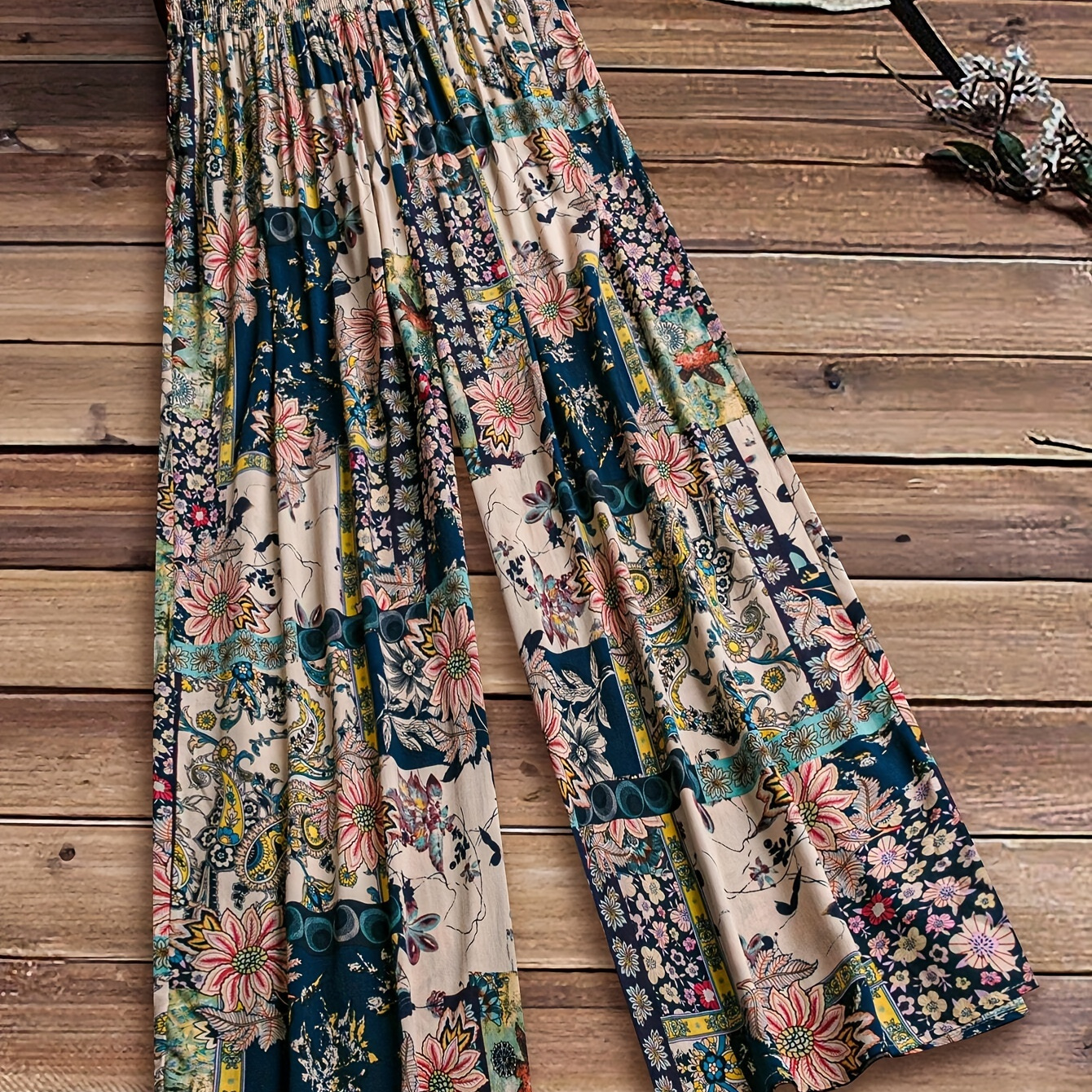 

Women's Floral Print Pants - Casual Straight Fit, Woven Polyester, Adult Spring/fall Collection With Elastic Waistband