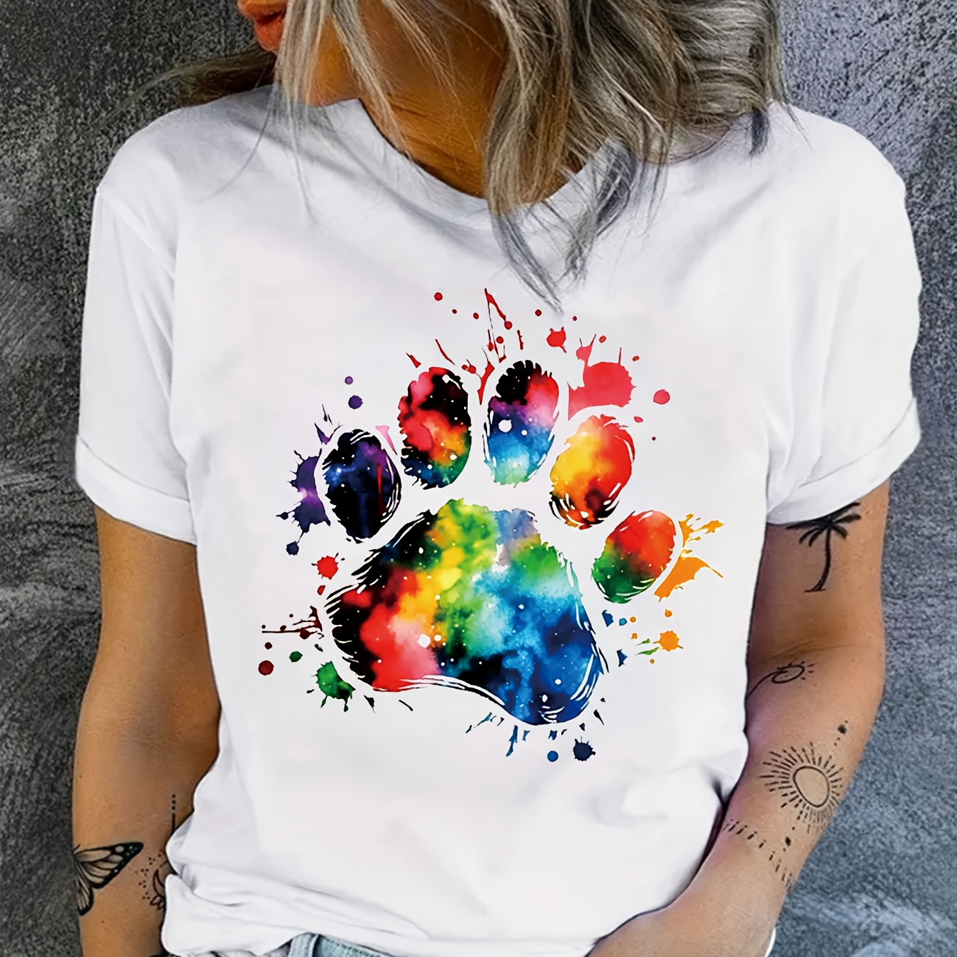 

Colorful Paw Print T-shirt, Short Sleeve Crew Neck Casual Top For Summer & Spring, Women's Clothing