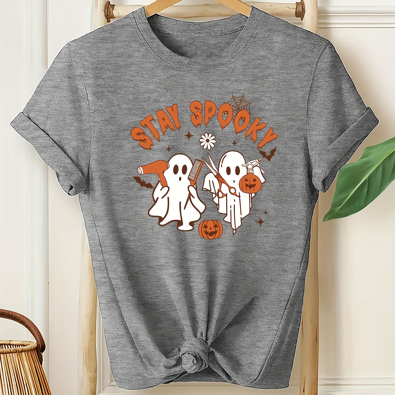 

stay Spooky" Graphic Tee: Retro Barber - Women's Casual Short Sleeve Round Neck T-shirt