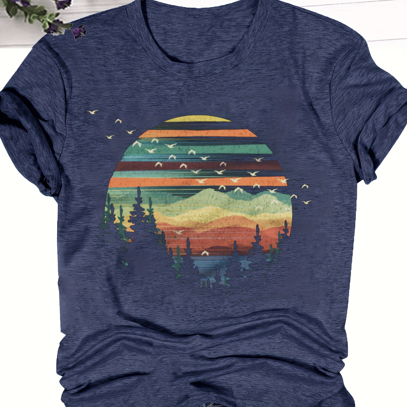 

Mountain Print T-shirt, Casual Short Sleeve Crew Neck Top For Spring & Summer, Women's Clothing