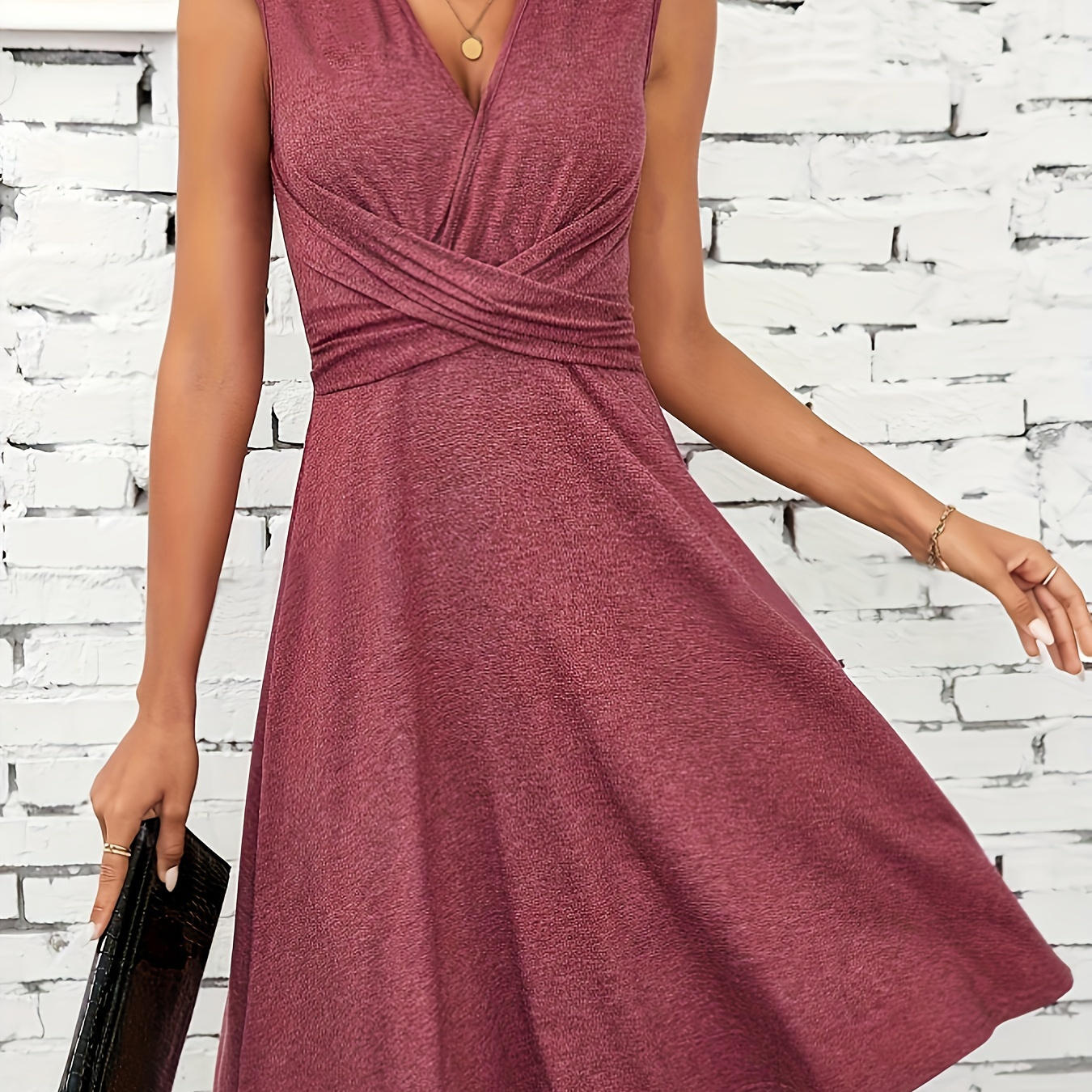 

Elegant Polyester Knit Fabric V-neck Sleeveless Dress For Women - Solid Color Style