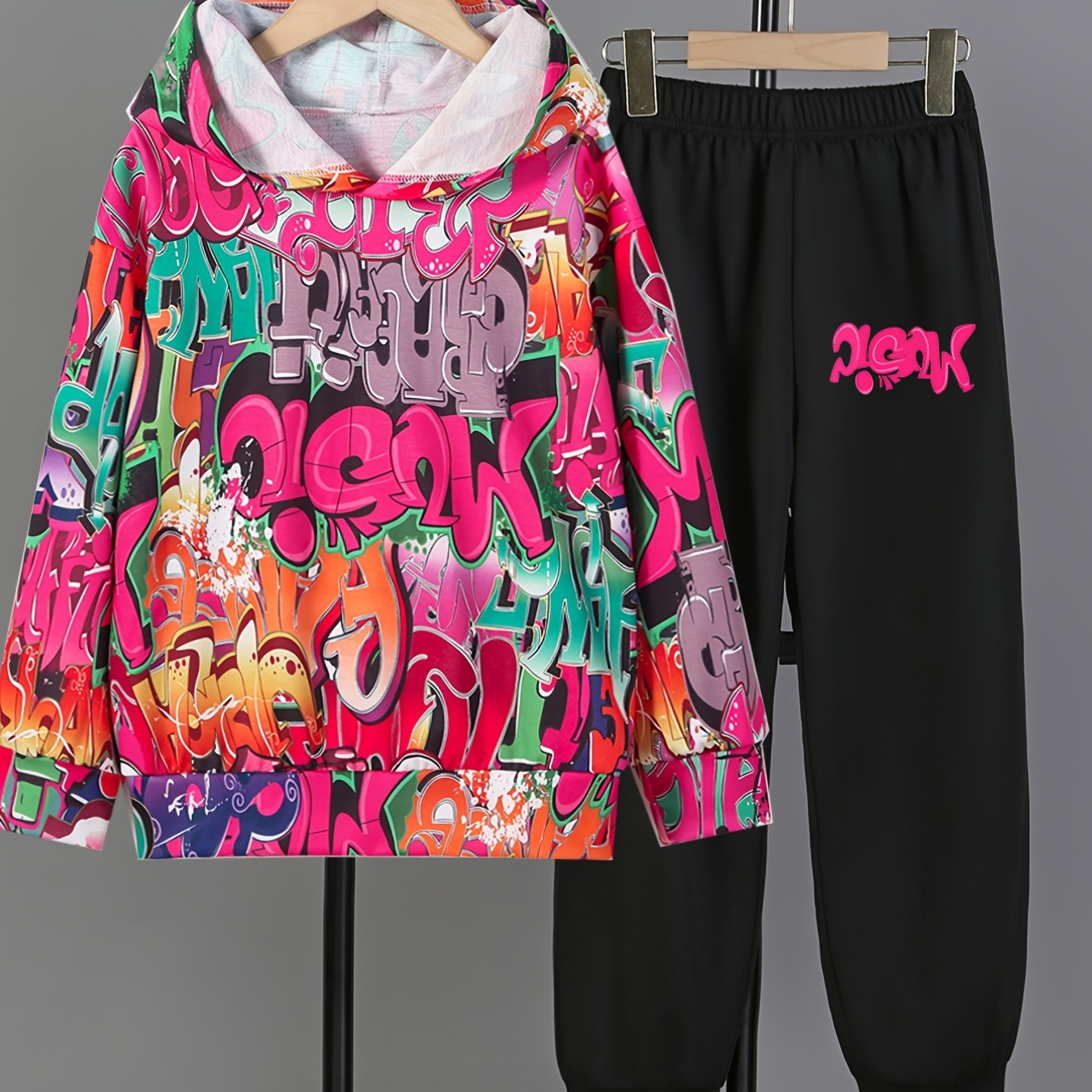 

Fashionable 2 Packs Girls' Sets, Graffiti Print Hoodies & Jogger Pants, Kids Clothes For Fall Sports Everyday