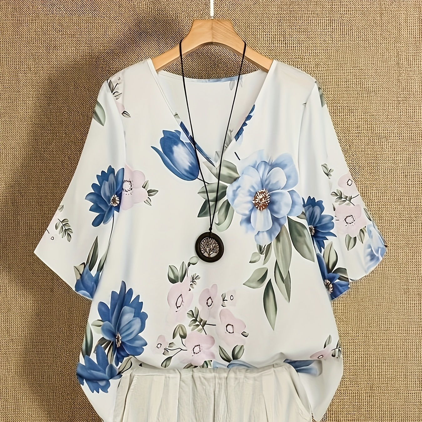 

Floral Print V Neck Blouse, Casual Short Sleeve Top For Spring & Summer, Women's Clothing