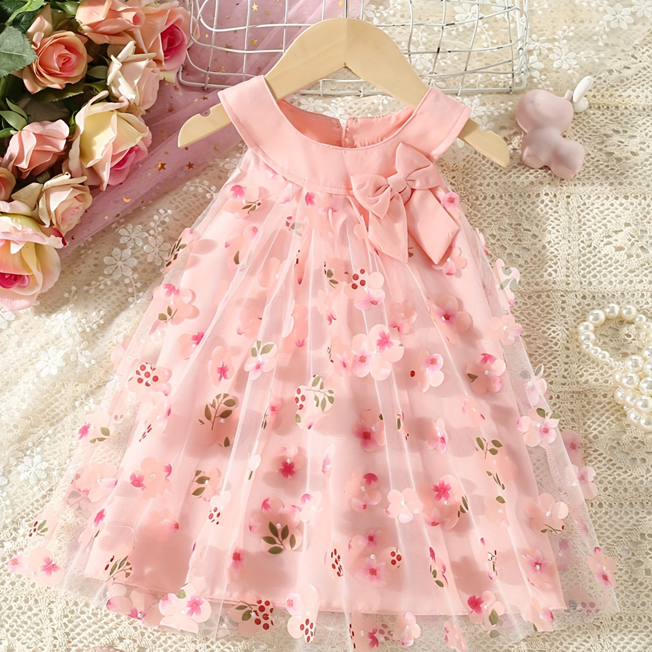 

Baby's Elegant Flower Applique Mesh Dress, Sweet Bowknot Decor Halter Neck Sleeveless Dress, Infant & Toddler Girl's Clothing For Summer Birthday Party, As Gift