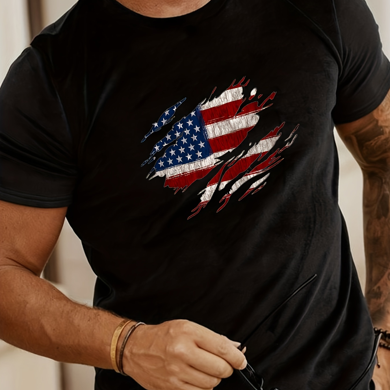 

Trendy American Flag Pattern Print Men's Comfy Chic T-shirt, Graphic Tee Men's Summer Outdoor Clothes, Men's Clothing, Tops For Men, Gift For Men