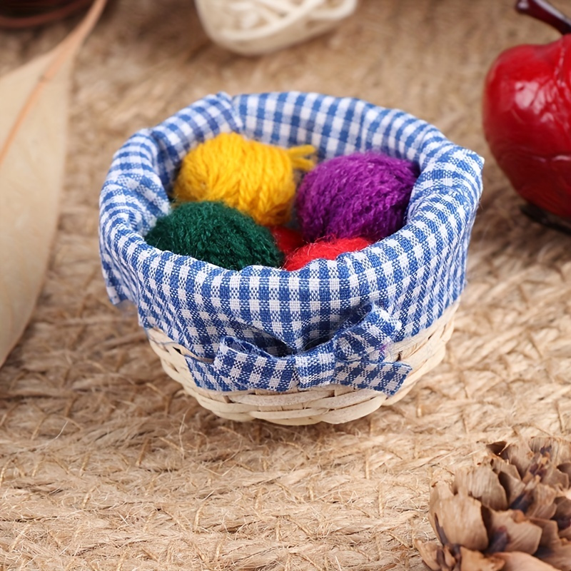 1:12 Scale Accessories Dollhouse Woolen Yarn Knitting Miniature Knitting  Basket Simulation Decoration Favors Supplies (A)