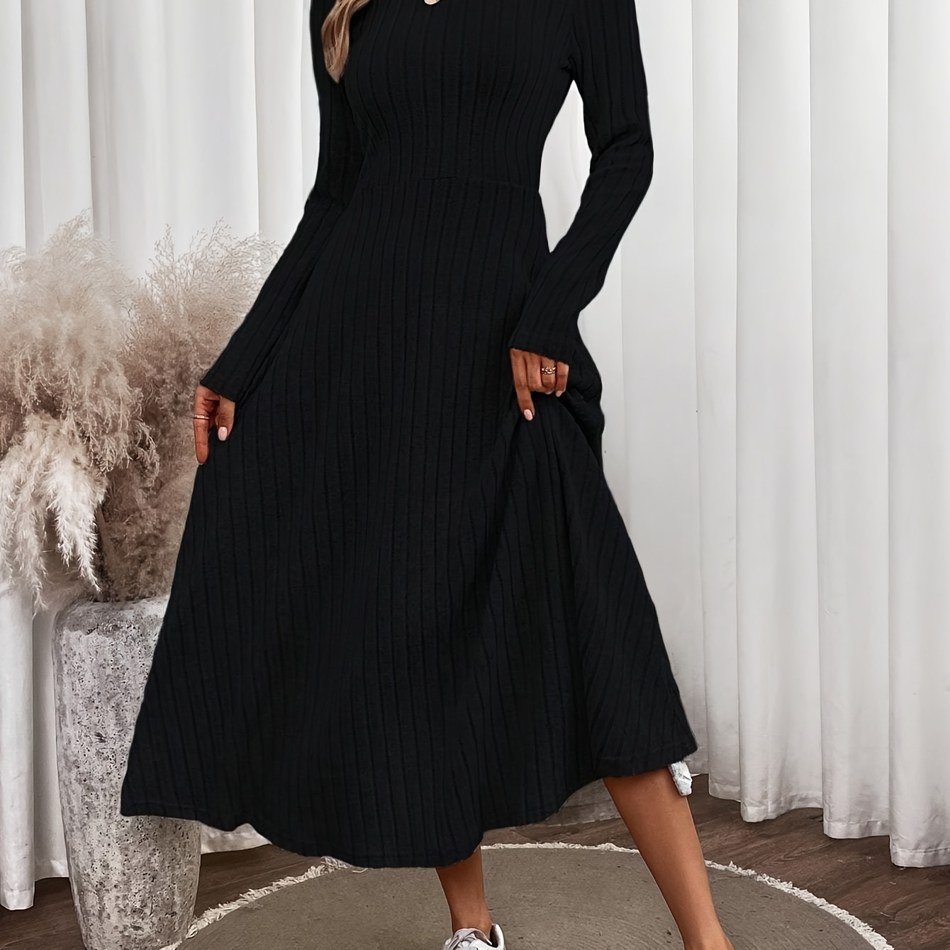 

Robe Midi Élégante en pour Femme - Col Rond, Manches Longues, Haute Élasticité, Lavable en Machine - Parfaite pour /Hiver