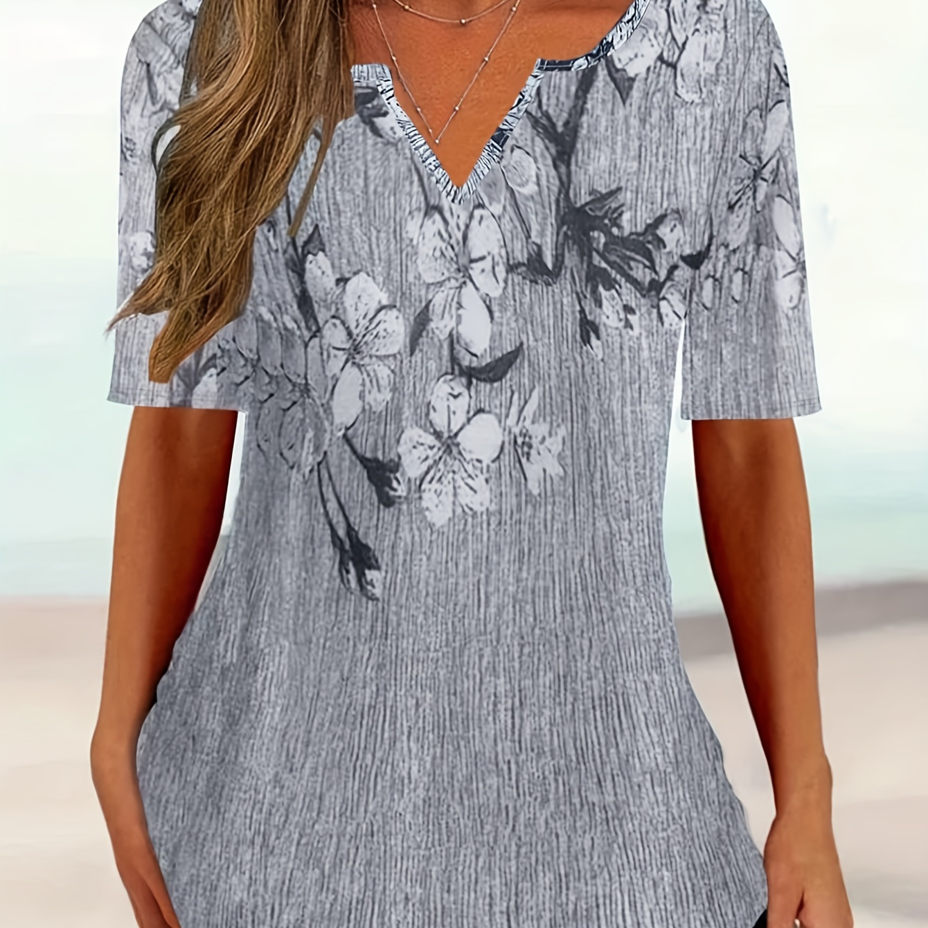 

Floral Print Notched Neck T-shirt, Casual Short Sleeve Top For Spring & Summer, Women's Clothing