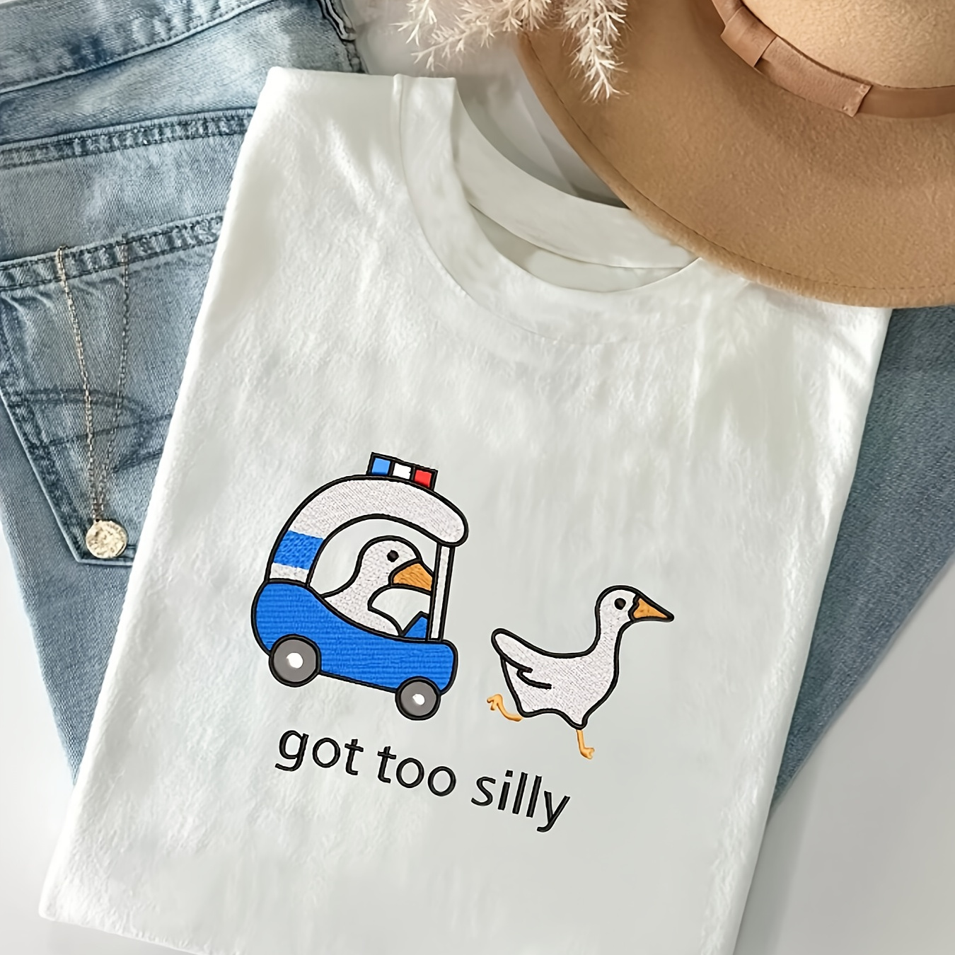 

Got Too Silly Cartoon Duck & Police Car Print T-shirt, Casual Crew Neck, Polyester Knit Fabric, Regular Length, For All