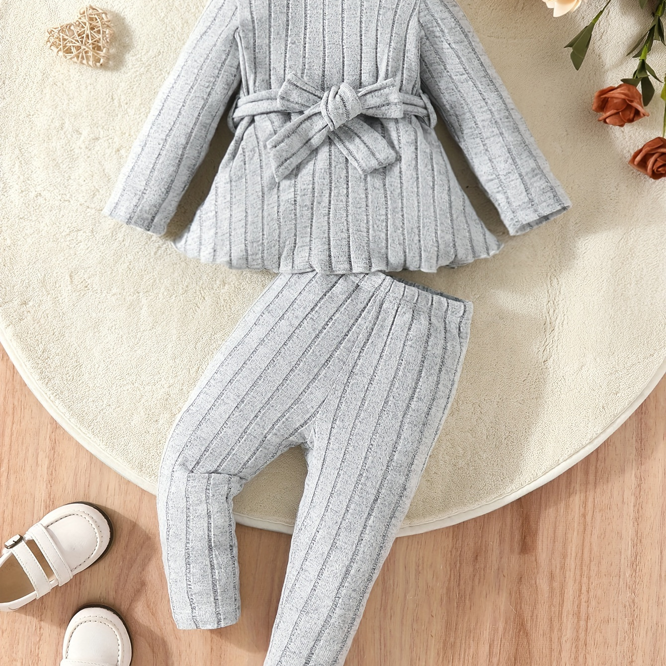 

2pcs Baby Girls Long Sleeve Pit Strip Belt Bow Casual & Cute Sweatshirt Top + Pants 2pcs Set