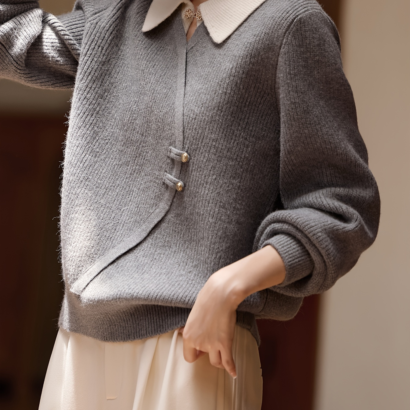 

Xwi Intelligent And Elegant New Chinese Style Asymmetrical Door Collar Two-piece Sweater 2024 Autumn Two-piece Sweater